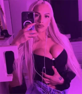 Carla J'aime faire la fête