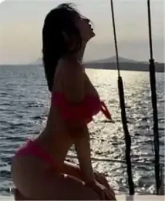 Adorable Thai TANTRA SEXY