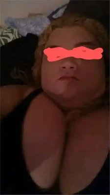Grosse et gorge profonde